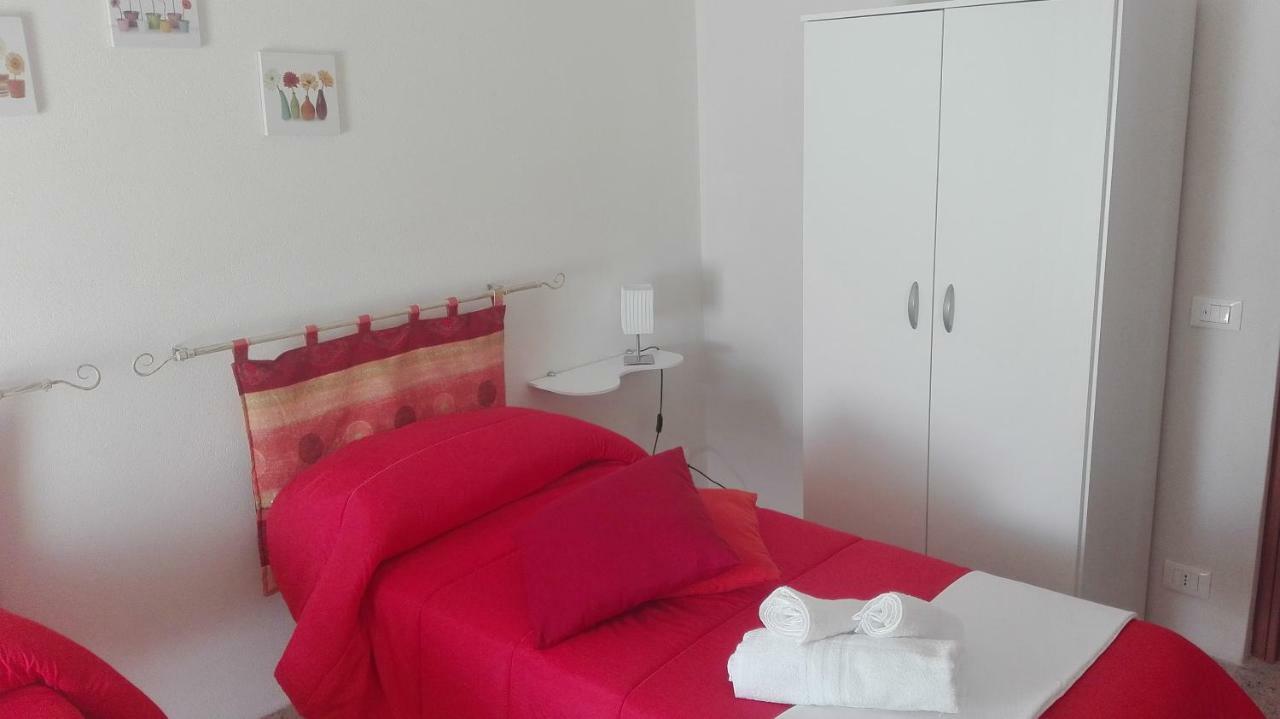 Il Nostro Sole Bed & Breakfast ตราปานี ภายนอก รูปภาพ
